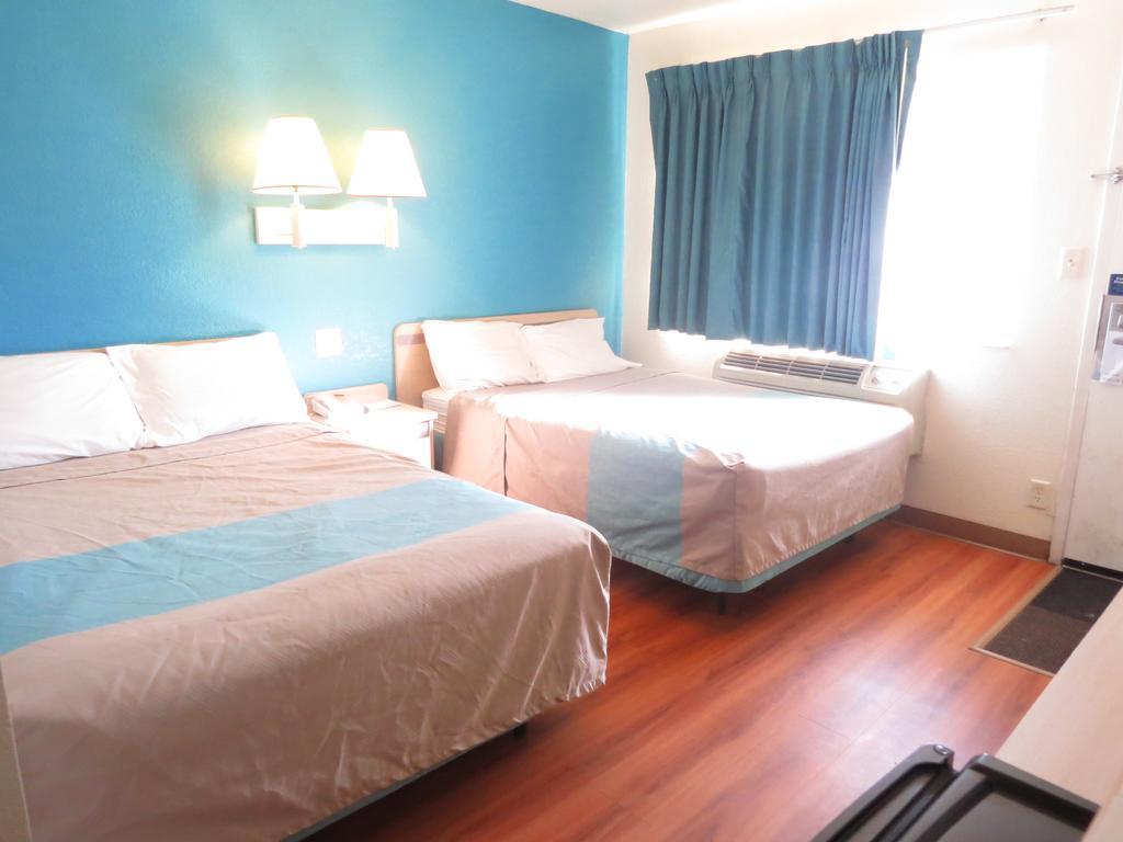 Motel 6-Mitchell, Sd Zewnętrze zdjęcie