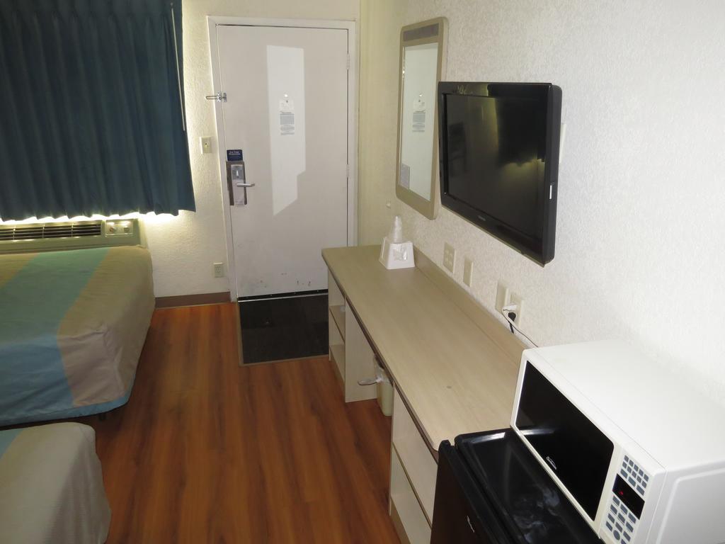 Motel 6-Mitchell, Sd Zewnętrze zdjęcie