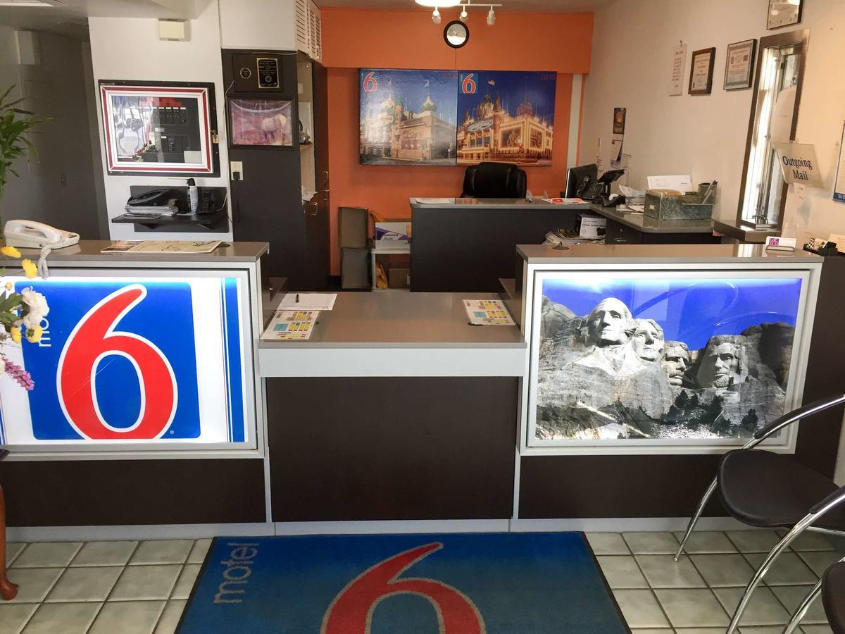 Motel 6-Mitchell, Sd Zewnętrze zdjęcie