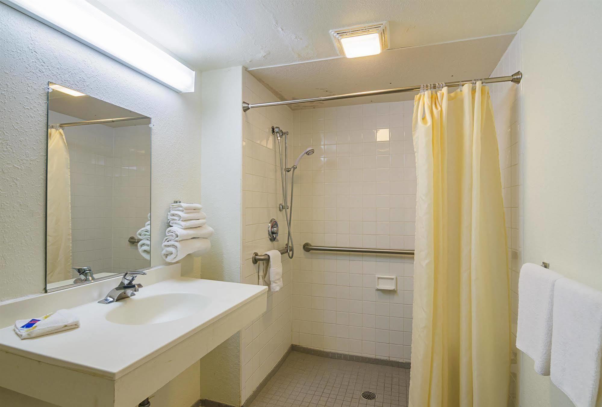 Motel 6-Mitchell, Sd Zewnętrze zdjęcie