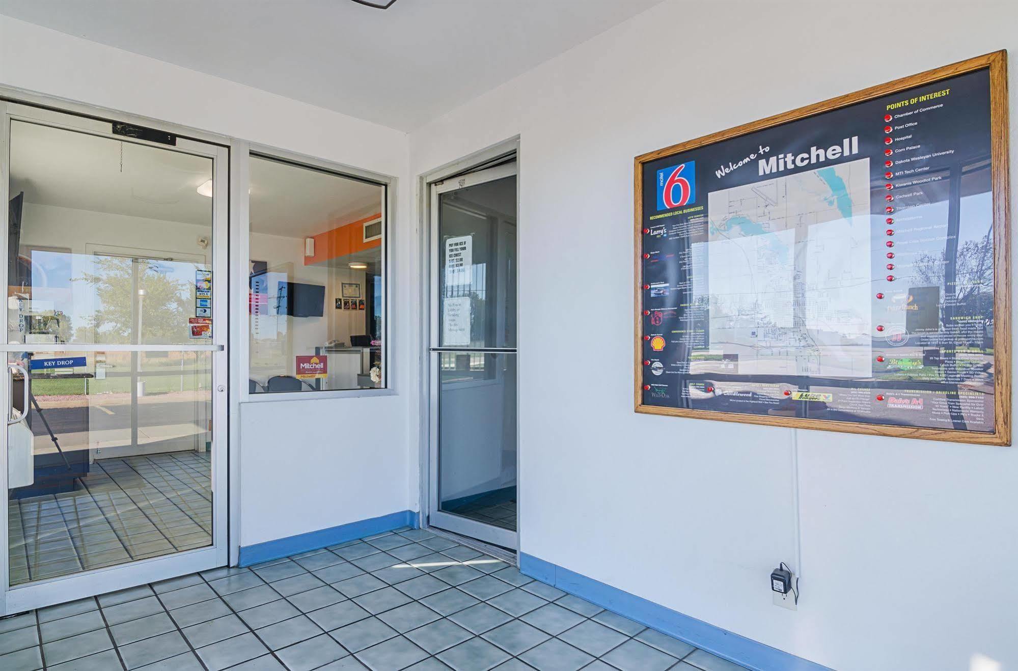 Motel 6-Mitchell, Sd Zewnętrze zdjęcie